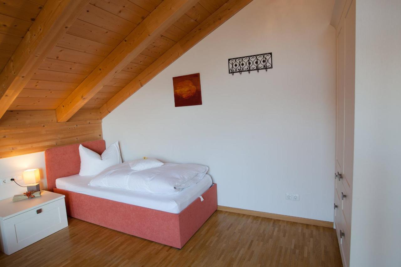 Rundblick Apartment Фархант Екстериор снимка
